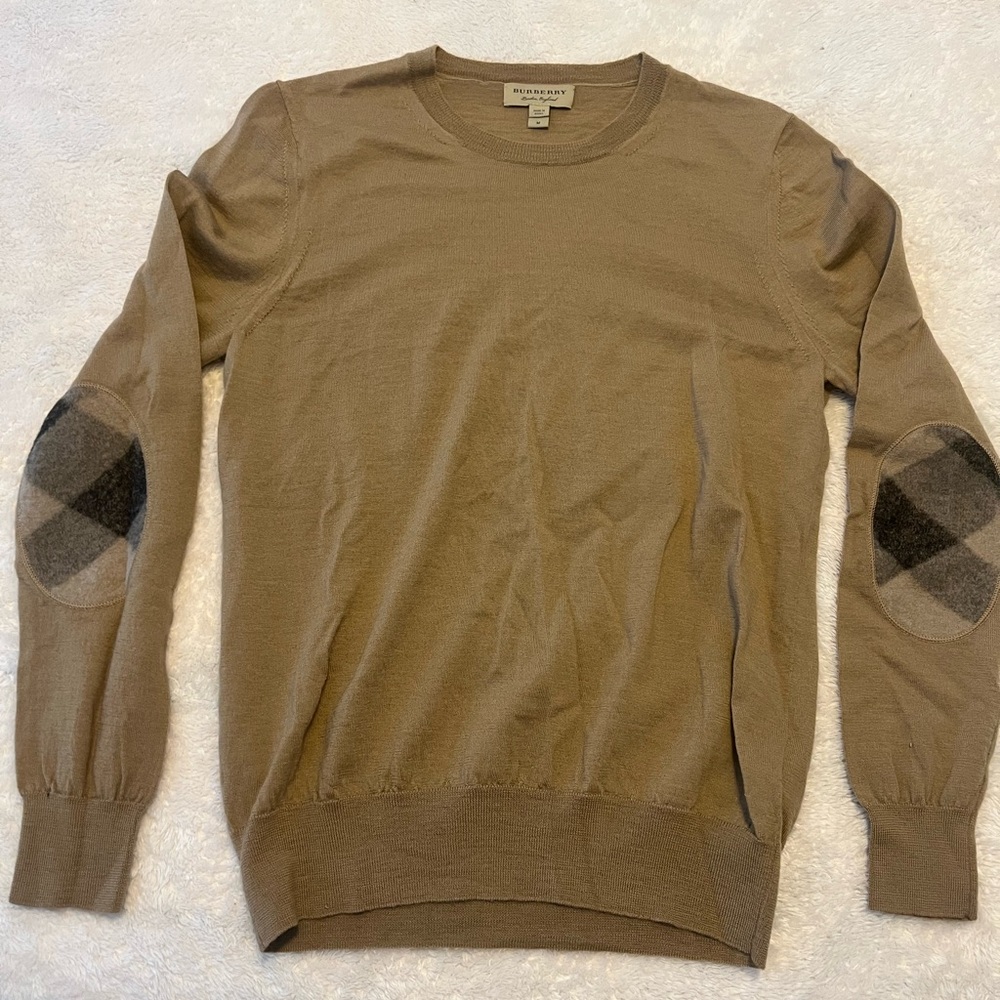 Burberry Sweater - M